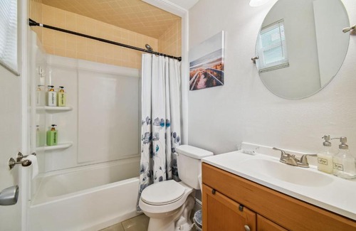 Spring Hill House | Home Near Weeki Wachee, King Bed, Huge Backyard