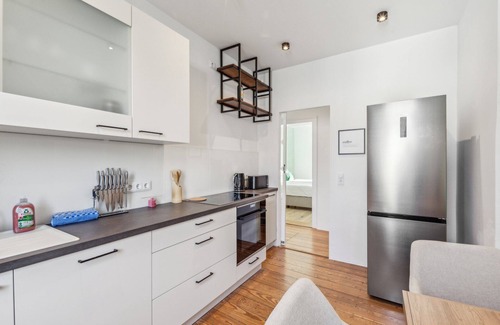 Dotzheim Apartment | Home.ON Wiesbaden modernizes old apartment