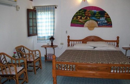 Tak Hotel | Home Paradise Resort Tak