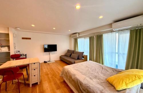 Nishi-Shinjuku Apartment | home Shinjuku west302