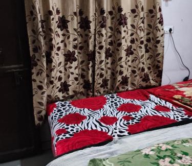 Naini House | Home stay