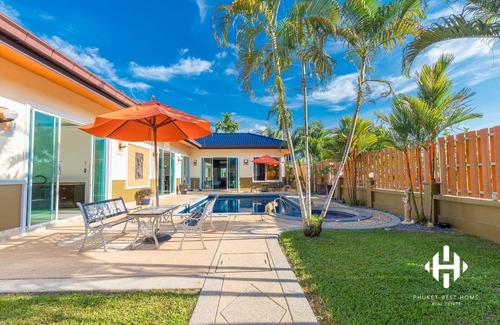 Thep Kasattri Villa | HOME STAY LUXURY VILLA WITH POOL