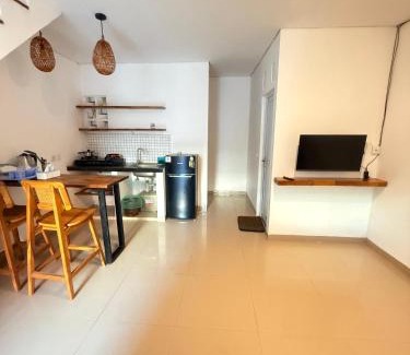 Renon House | Home Stay Room in Bali Near Sanur Beach