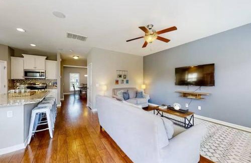 Johns Island Villa | Home Sweet Home in Charleston! 3BR full amenities