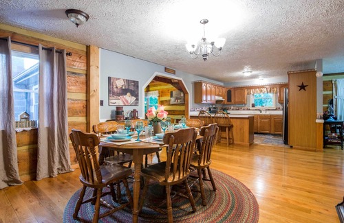 Petersburg House | Home w/Views, Mins to Monongahela National Forest