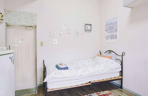 Suginami Apartment | Home WIFI & Compact & Tranquil Apt with LOFT!