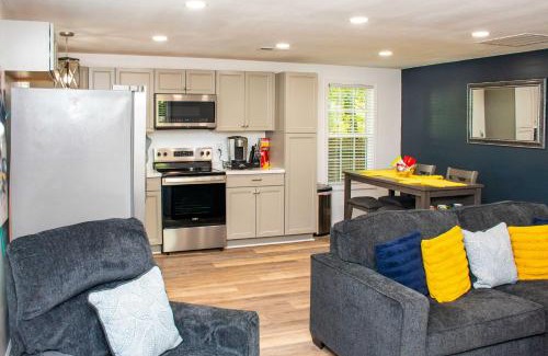 Clarksville House | Home with Hot Tub, Playset and Grills in Clarksville!
