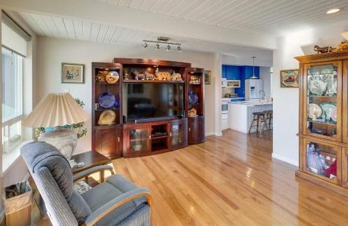 Farmington House | Home with Views and Fire Pit, 10 Mi to Aztec Ruins!
