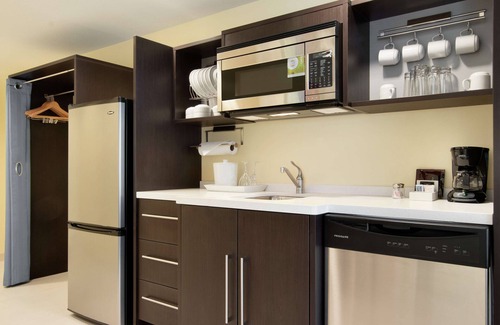 Fort St. John Hotel | Home2 Suites by Hilton Fort St. John
