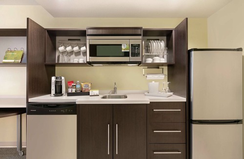 Fort St. John Hotel | Home2 Suites by Hilton Fort St. John