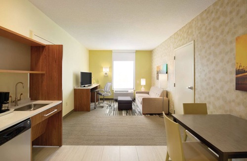 West Bloomington Hotel | Home2 Suites by Hilton Minneapolis Bloomington