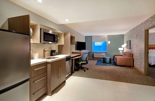 Dorchester Hotel | Home2 Suites by Hilton Boston South Bay