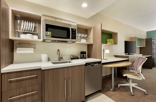 Tampa Hotel | Home2 Suites by Hilton Brandon Tampa, FL