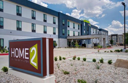 Burleson Hotel | Home2 Suites By Hilton Burleson