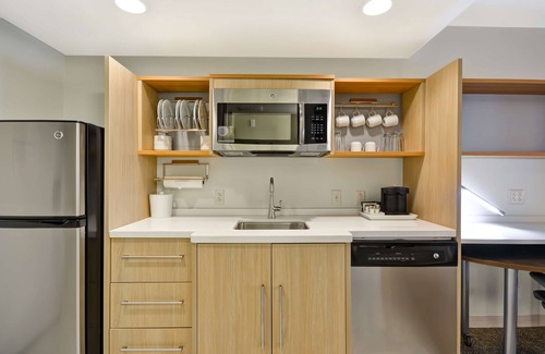 Decatur Hotel | Home2 Suites by Hilton Decatur Ingalls Harbor