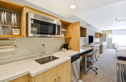 Decatur Hotel | Home2 Suites by Hilton Decatur Ingalls Harbor