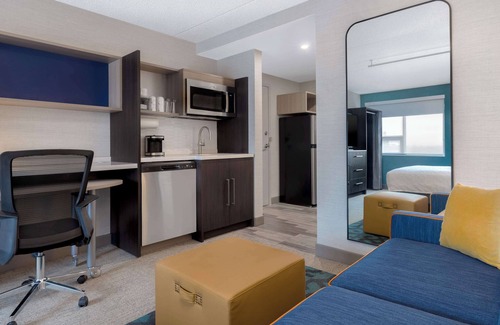 Kingston Hotel | Home2 Suites by Hilton Kingston