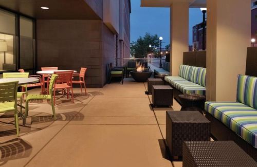 Historic Downtown La Crosse Hotel | Home2 Suites By Hilton La Crosse