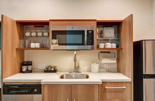 La Porte Hotel | Home2 Suites by Hilton La Porte