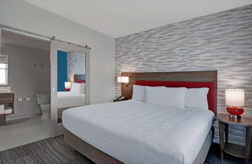 Tropic Hotel | Home2 Suites By Hilton Melbourne Viera