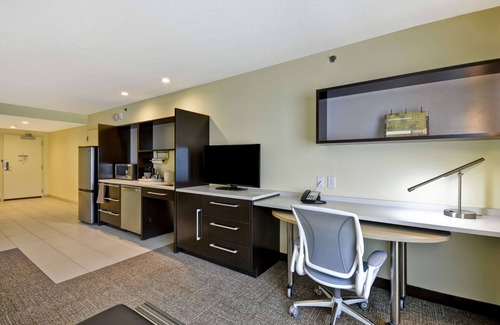 Vickery Meadow Hotel | Home2 Suites by Hilton North Dallas Central Expy
