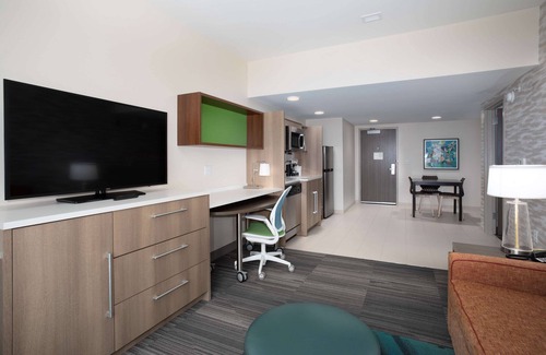 Medical Center Hotel | Home2 Suites by Hilton Omaha UN Medical Ctr Area