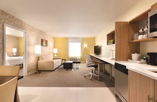 Tempe Hotel | Home2 Suites by Hilton Phoenix Tempe, University Research Park