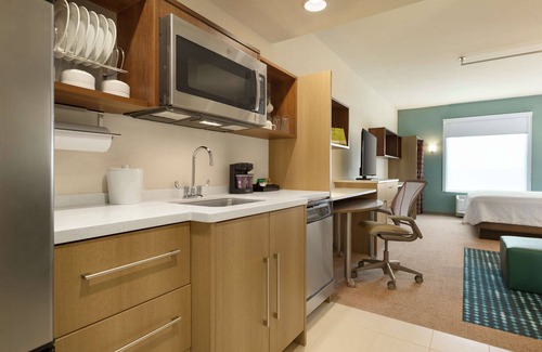Ballenger Creek Hotel | Home2 Suites by Hilton Frederick
