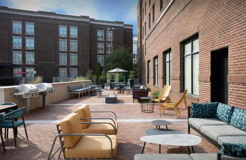 Huntsville Hotel | Home2 Suites By Hilton Huntsville Village Of Providence