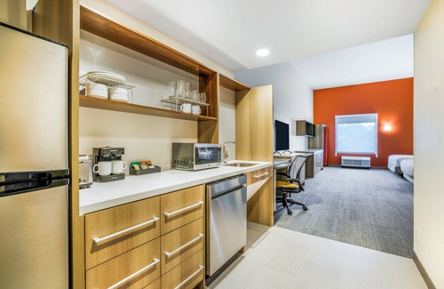 Aurora Hotel | Home2 Suites Hilton Aurora Medical Center