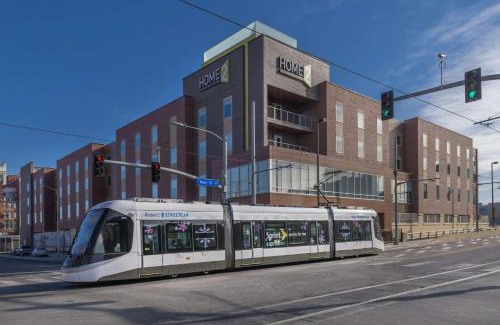 Crossroads Arts District Hotel | Home2 Suites Kansas City Downtown