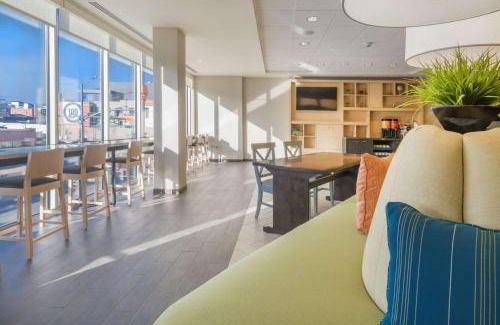 Crossroads Arts District Hotel | Home2 Suites Kansas City Downtown