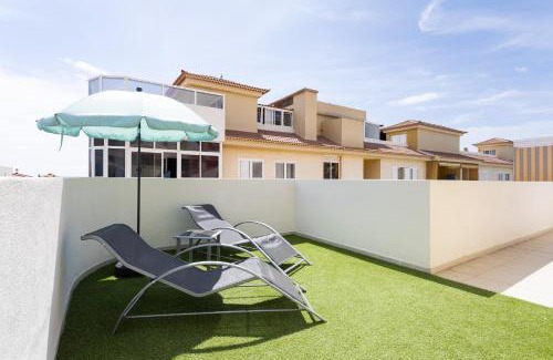 Puerto de Guimar Apartment | Home2Book Design Duplex Puertito de Güímar, Pool