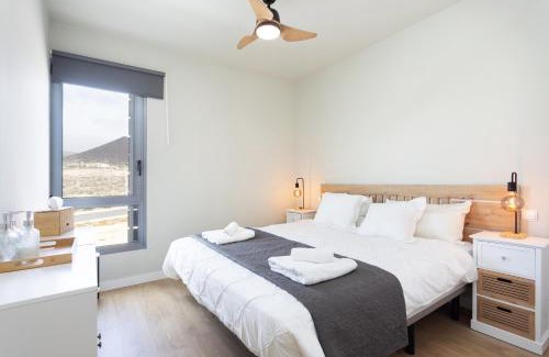 Los Gavilanes Apartment | Home2Book Impressive Apt Abades, Pool & Terrace