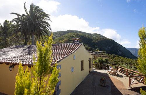 Agulo House | Home2Book Las Mimbreras