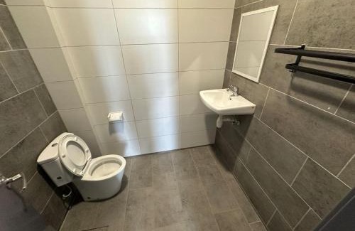 Taman Charming Apartment | Home2Home Stay Kuching A - The Podium