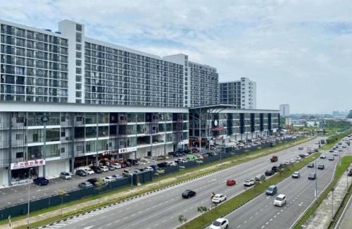 Taman Charming Apartment | Home2Home Stay Kuching C - The Podium