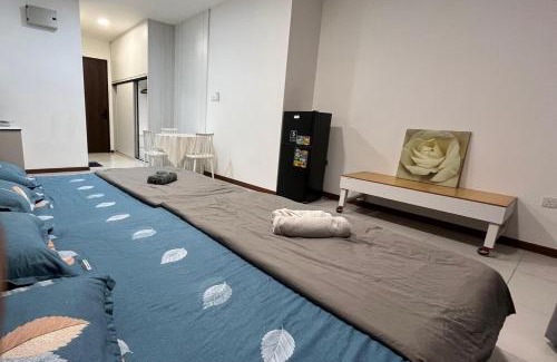 Taman Charming Apartment | Home2Home Stay Kuching C - The Podium