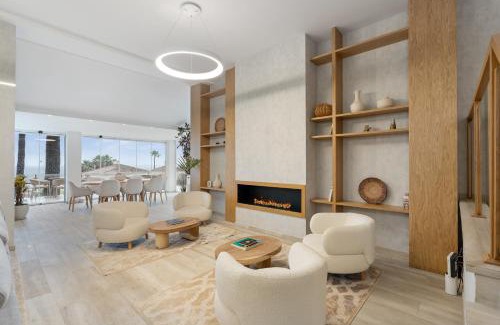 Castillo de Sabinillas House | Home4u Mediterranean Sea Views Villa Alkaff