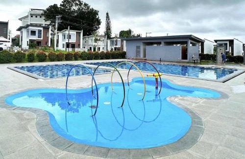 Luzon House | Homefortzone near D' outlet lima