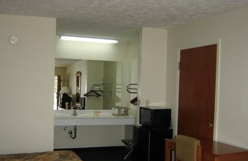 Louisville Hotel | Homegate Inn