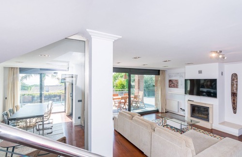 Caldes d'Estrac Villa | HomeHolidaysRentals Adonis - Costa Barcelona