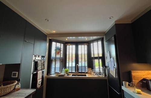 Angel House | Homely and Spacious 3BD Home in Islington