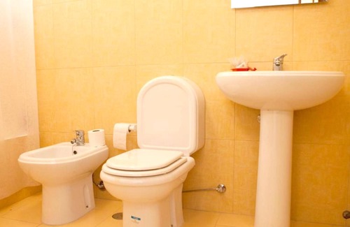 Ponte da Barca Apartment | Homerez - 100 m away from the beach! Apartement for 2 ppl. with shared pool