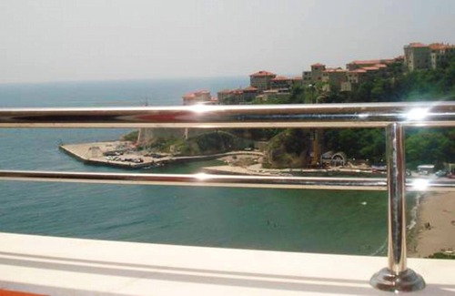 Rana Apartment | Homerez - 100 m away from the beach! Amazing appartement for 4 ppl. at Ulcinj