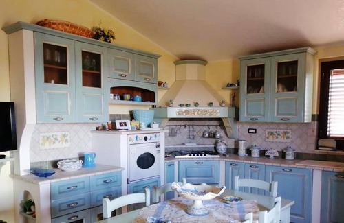 Agrigento Apartment | Homerez - 200 m away from the beach! Appartement for 6 ppl. with shared pool