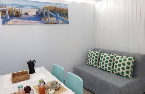 Poble Nou del Delta Apartment | Homerez - 25 m² Apartment in Poble Nou with Terrace