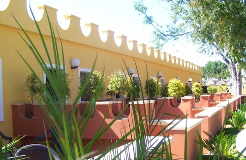 San Giorgio-Librino-San Giuseppe la Rena-Zia Lisa-Villaggio Sant'Agata Apartment | Homerez - 50 m away from the beach! Appartement for 3 ppl. with shared pool