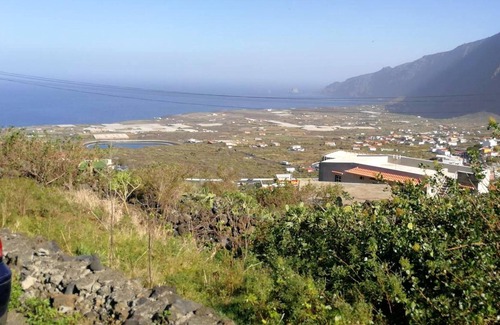 Tigaday Apartment | Homerez - Amazing appartement 3 km away from the beach for 2 ppl. at Frontera