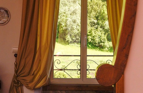 Sao Joao Batista House | Homerez - Amazing house for 13 ppl. with shared pool at Porto de Mós